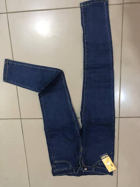 Men's blue jeans