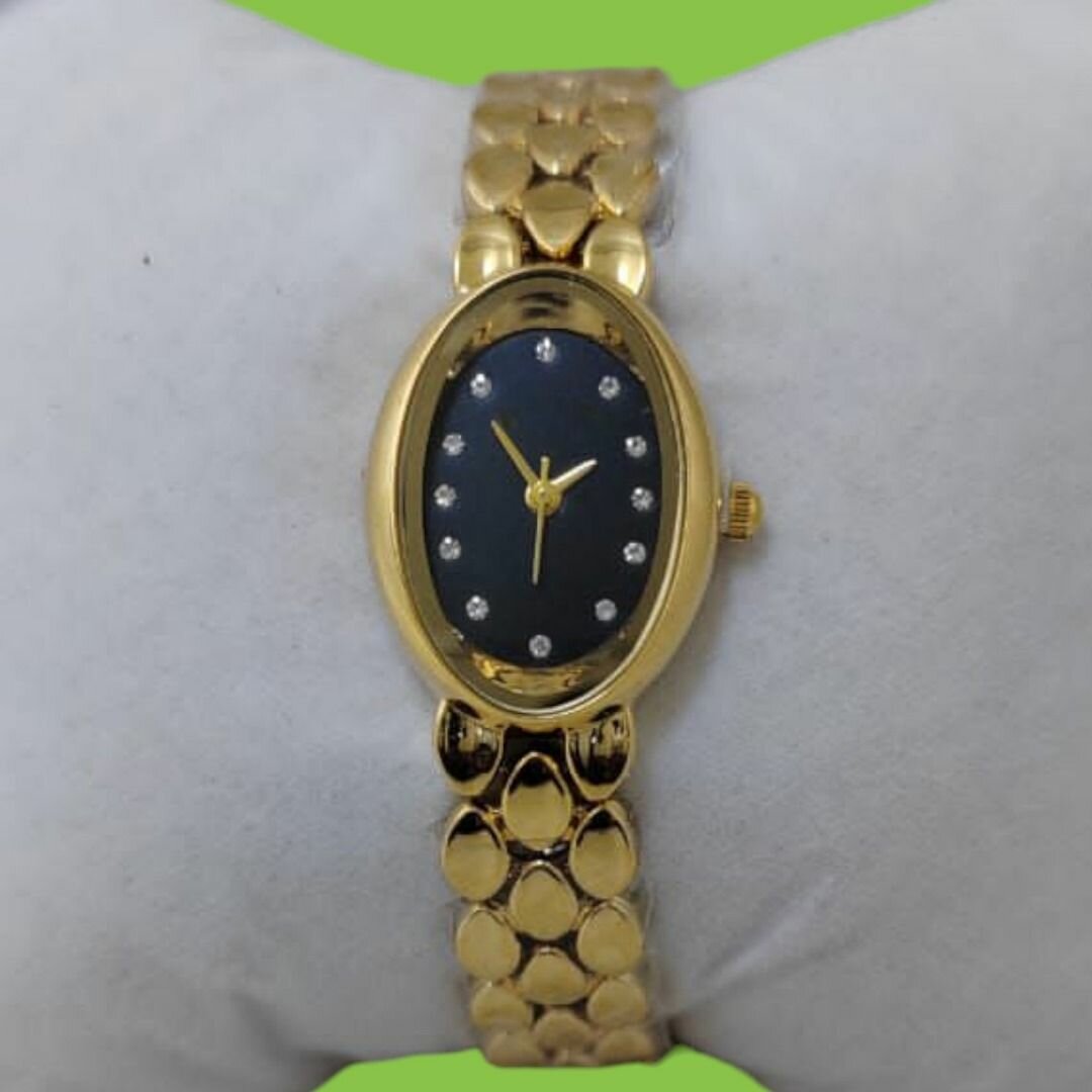 Montre Femme Élégante Dorée