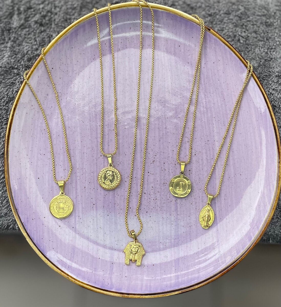 Colliers pendentifs en or élégants