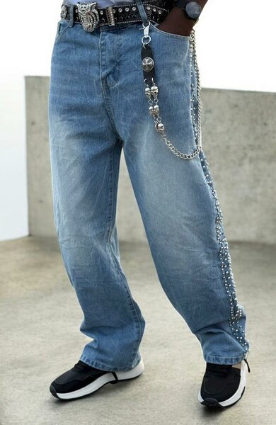 Jean oversized avec chaînes