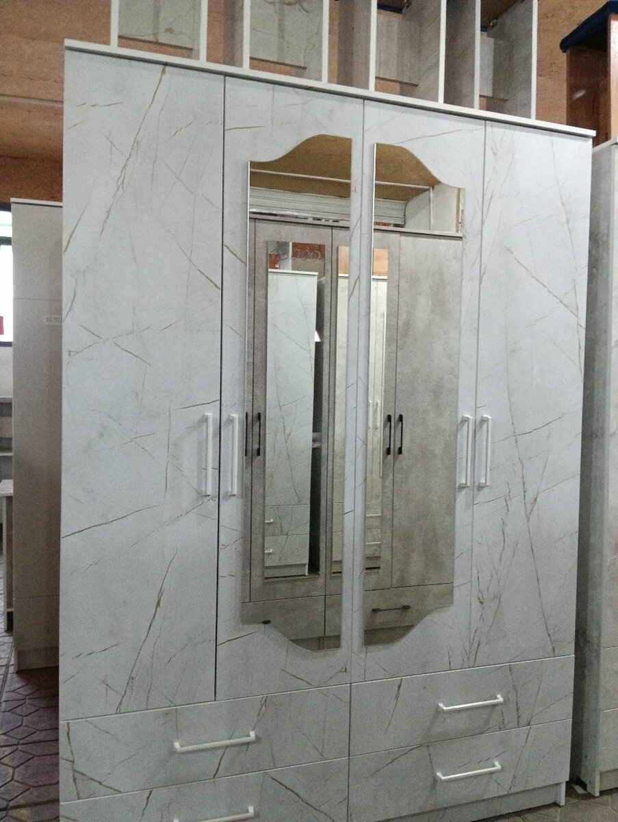 Шкаф 4эшиктуу(1,5 эни)