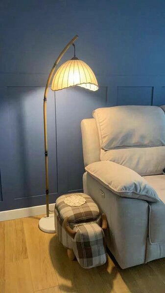 Lampe sur pied élégante