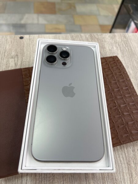 iPhone 15 pro max