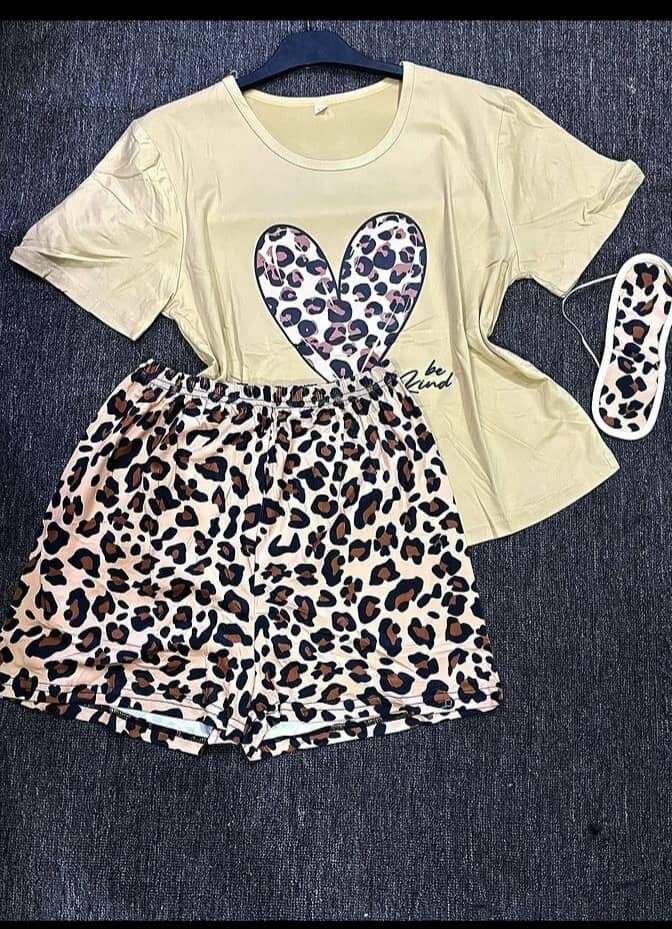 Women's top and down sleep wear