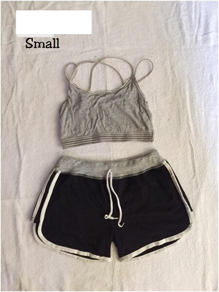 Salaula crop tops and tops