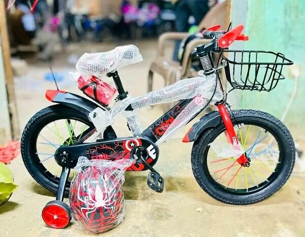 Vélo Enfant avec Casque