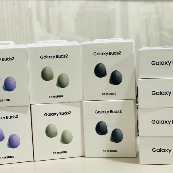 Samsung Galaxy Buds2 Earbuds Headphones