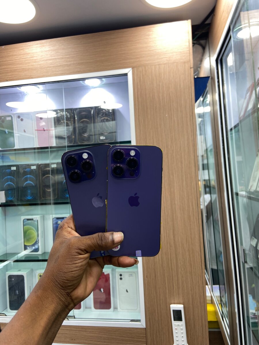 14 Pro 128giga quasi neuf disponible