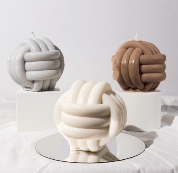 Inter twined candle mould