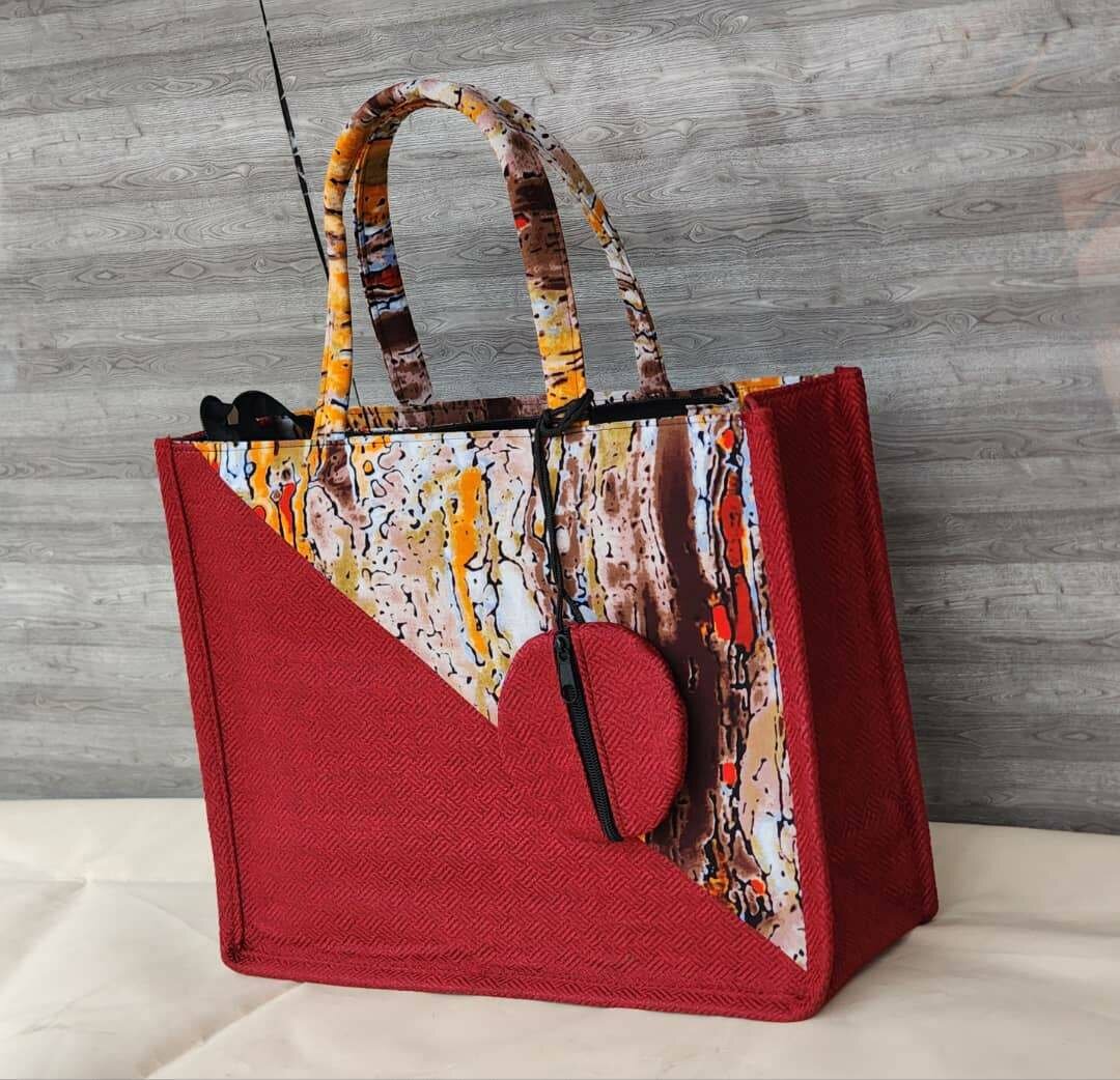 Sac à main en toile imprimée