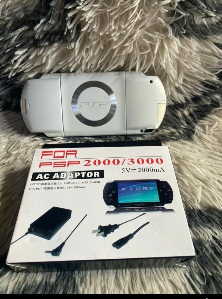 Console Portable PSP avec Adaptateur