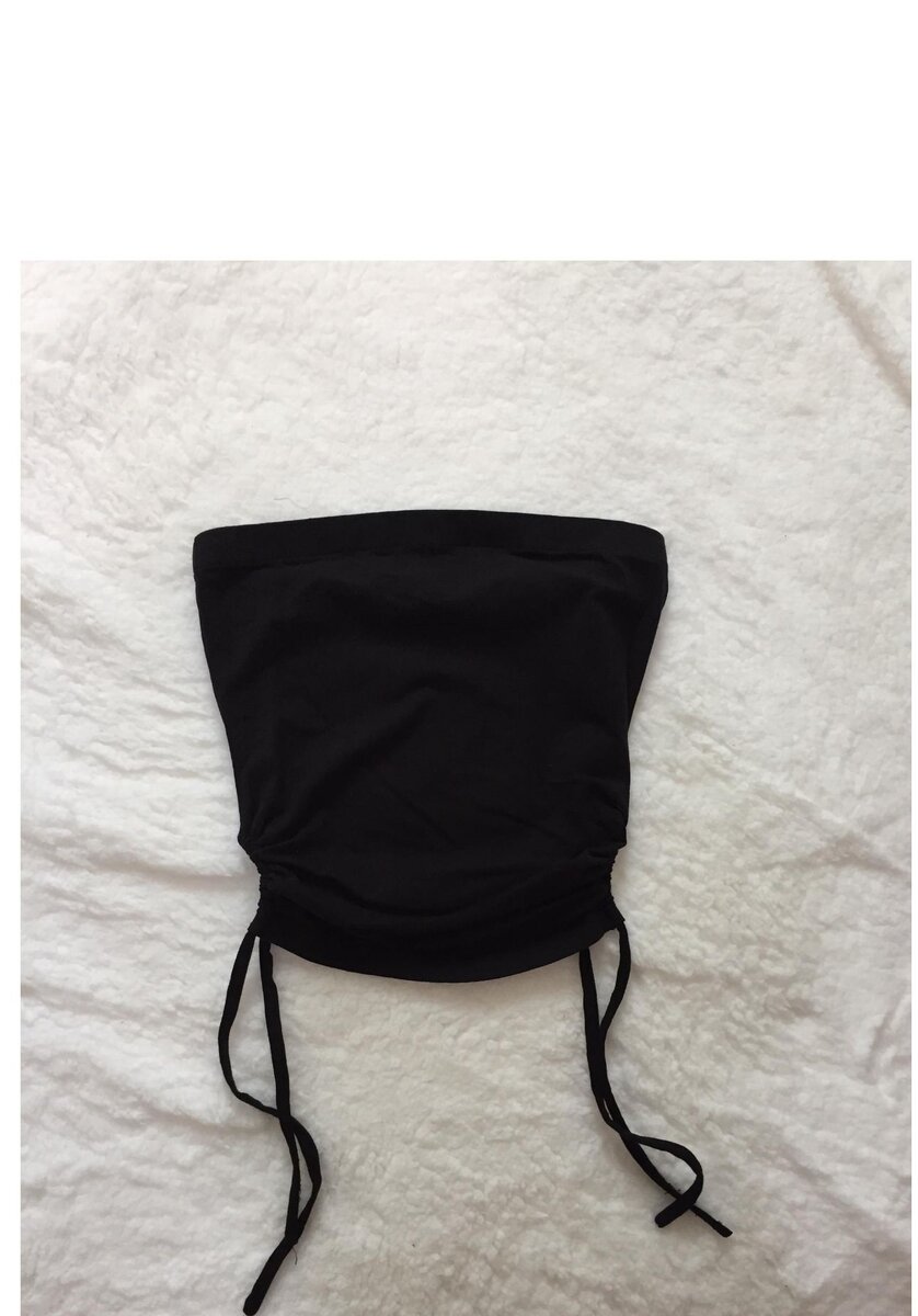 Salaula crop tops and tops