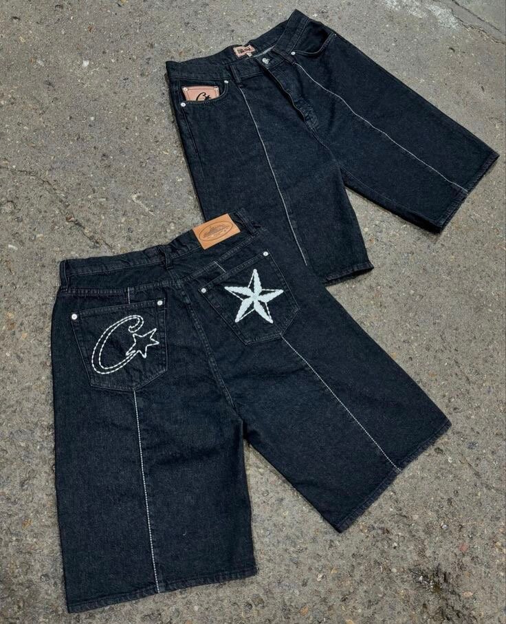 Shorts en jean brodé