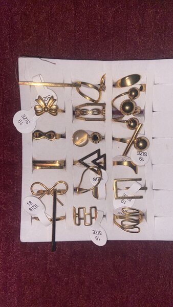 Ensemble de Boucles d'Oreilles et Bagues Mode