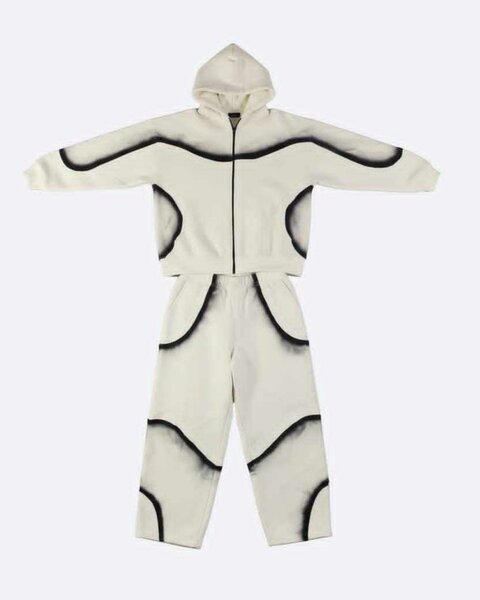 Ensemble de survêtement moderne