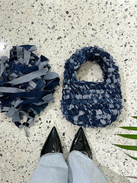 Sac en denim texturé chic