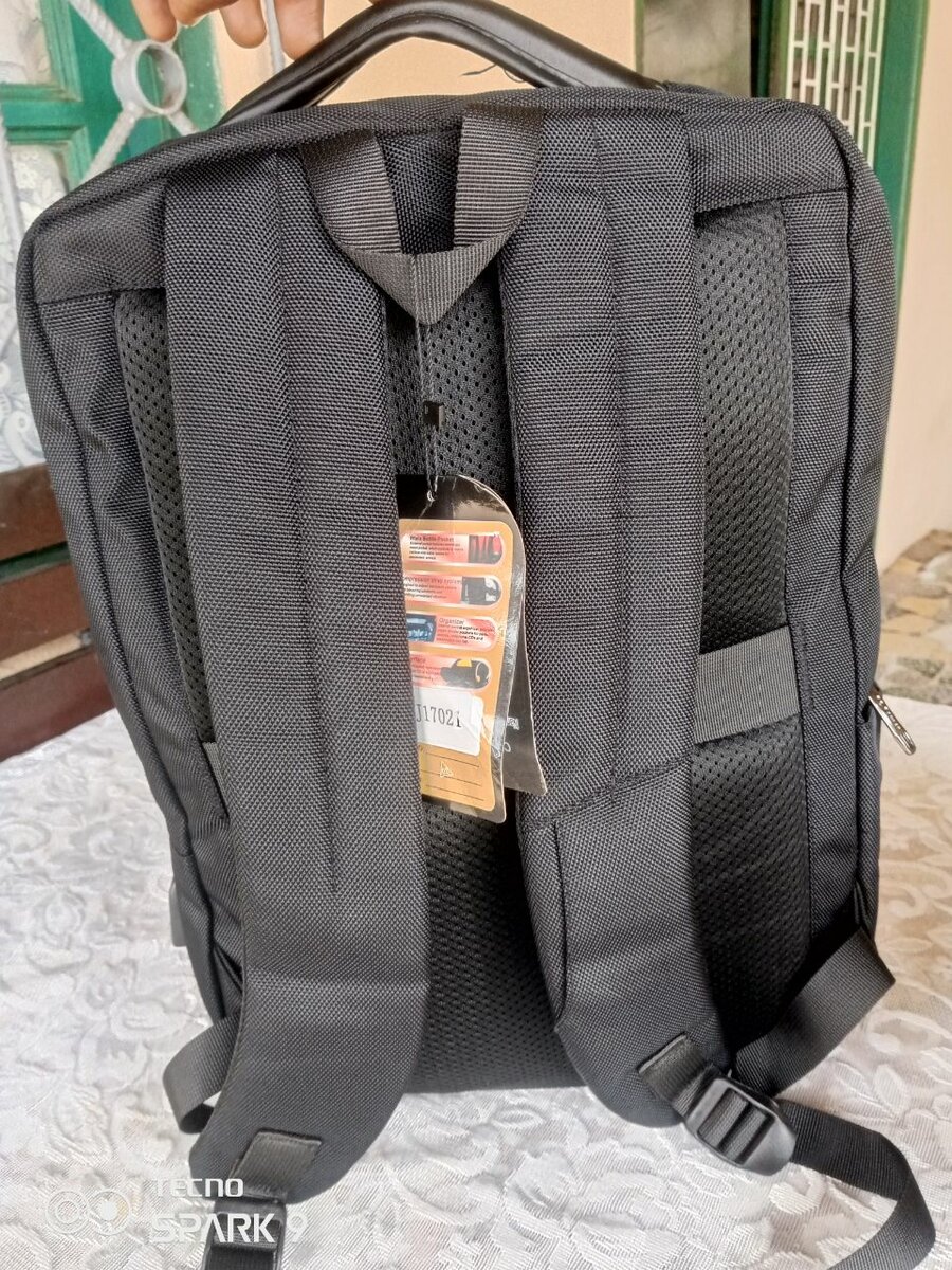 Sac à dos polyvalent noir