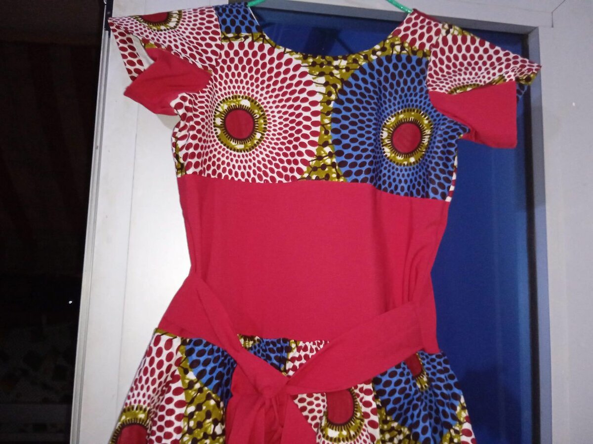 Robe colorée pour filles