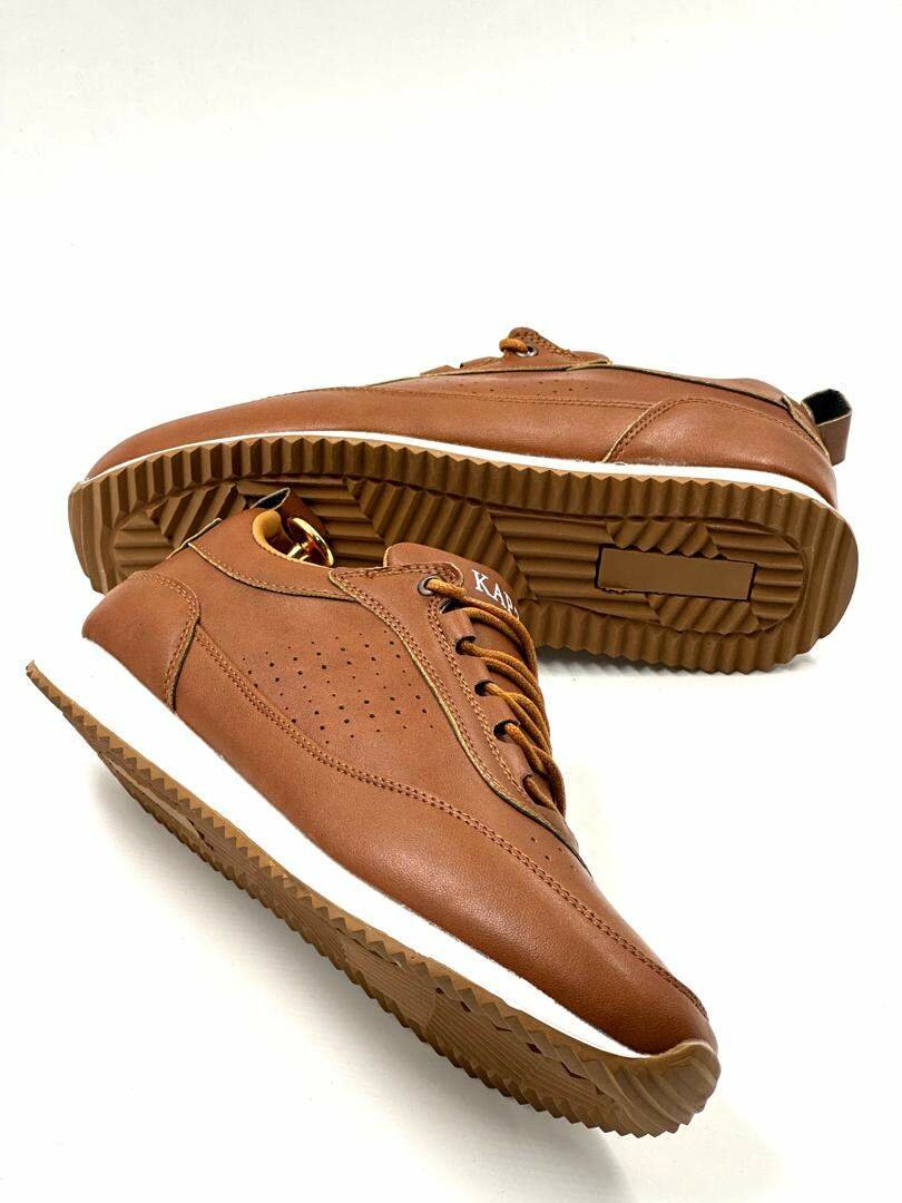 Fashion shoes available