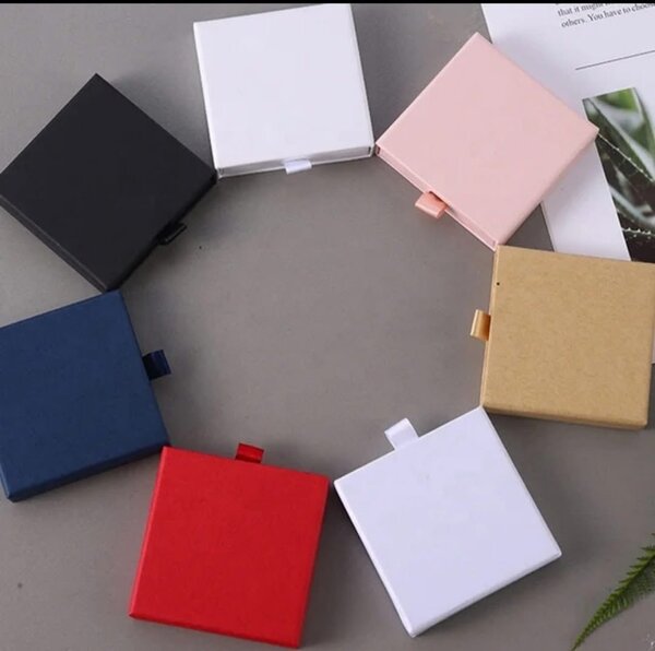 Boîtes cadeaux luxe bijouterie