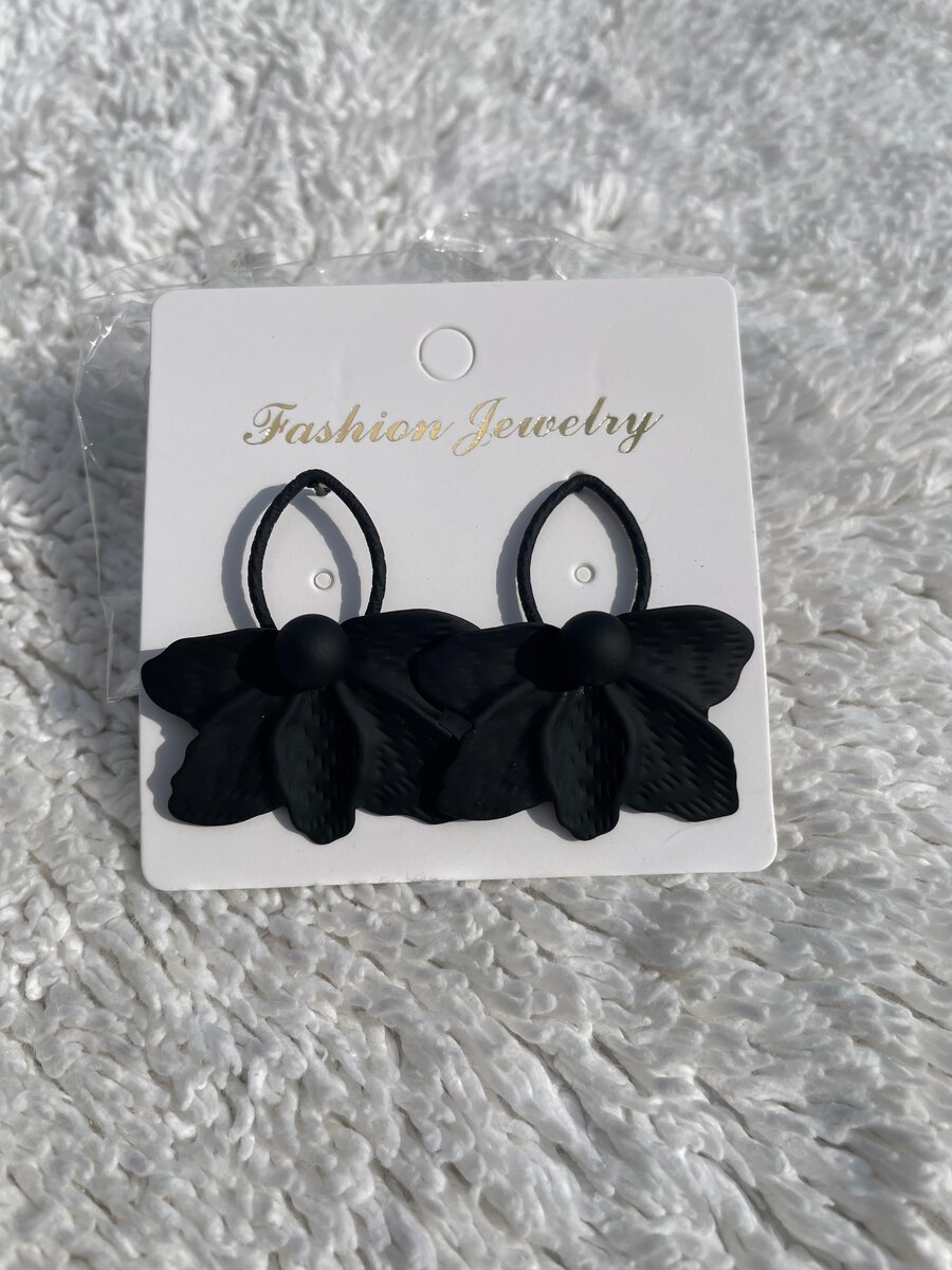 Boucles d'oreilles florales élégantes