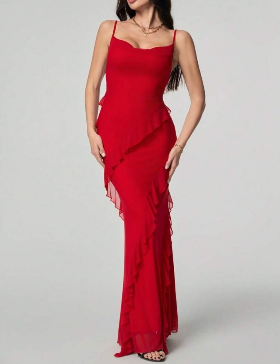 Robe longue rouge élégante