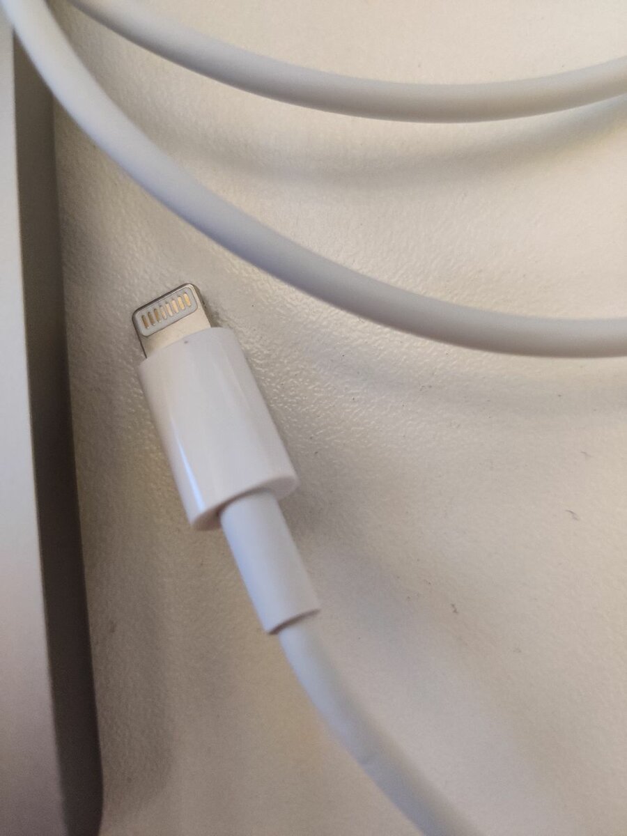Lightning cable