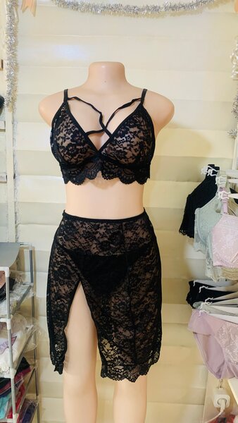 Ensemble lingerie dentelle noire