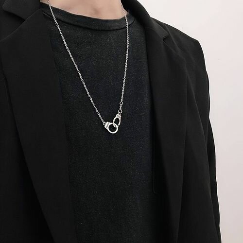 Collier acier inoxydable élégant