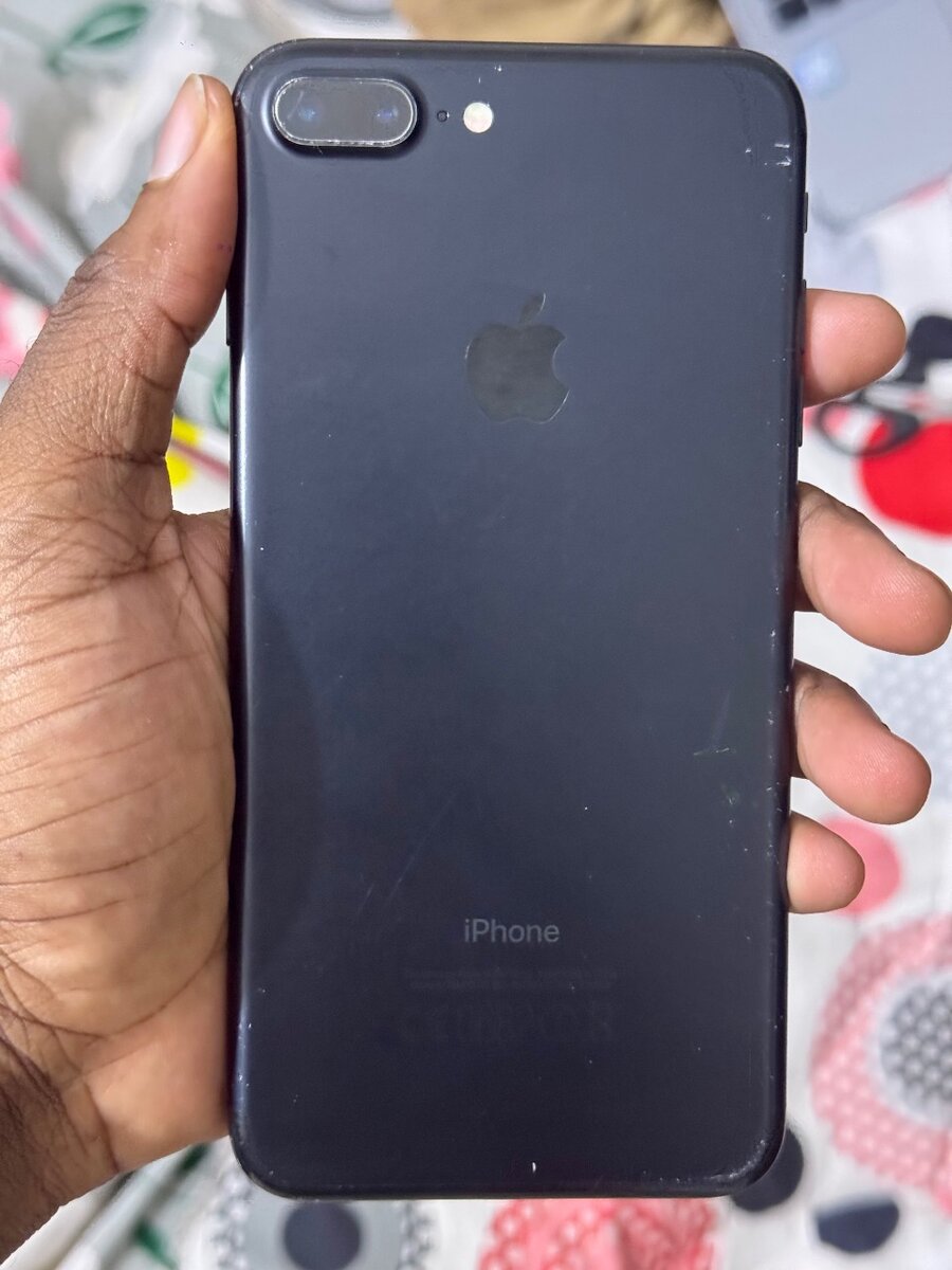 iPhone 7 Plus 32GB Noir