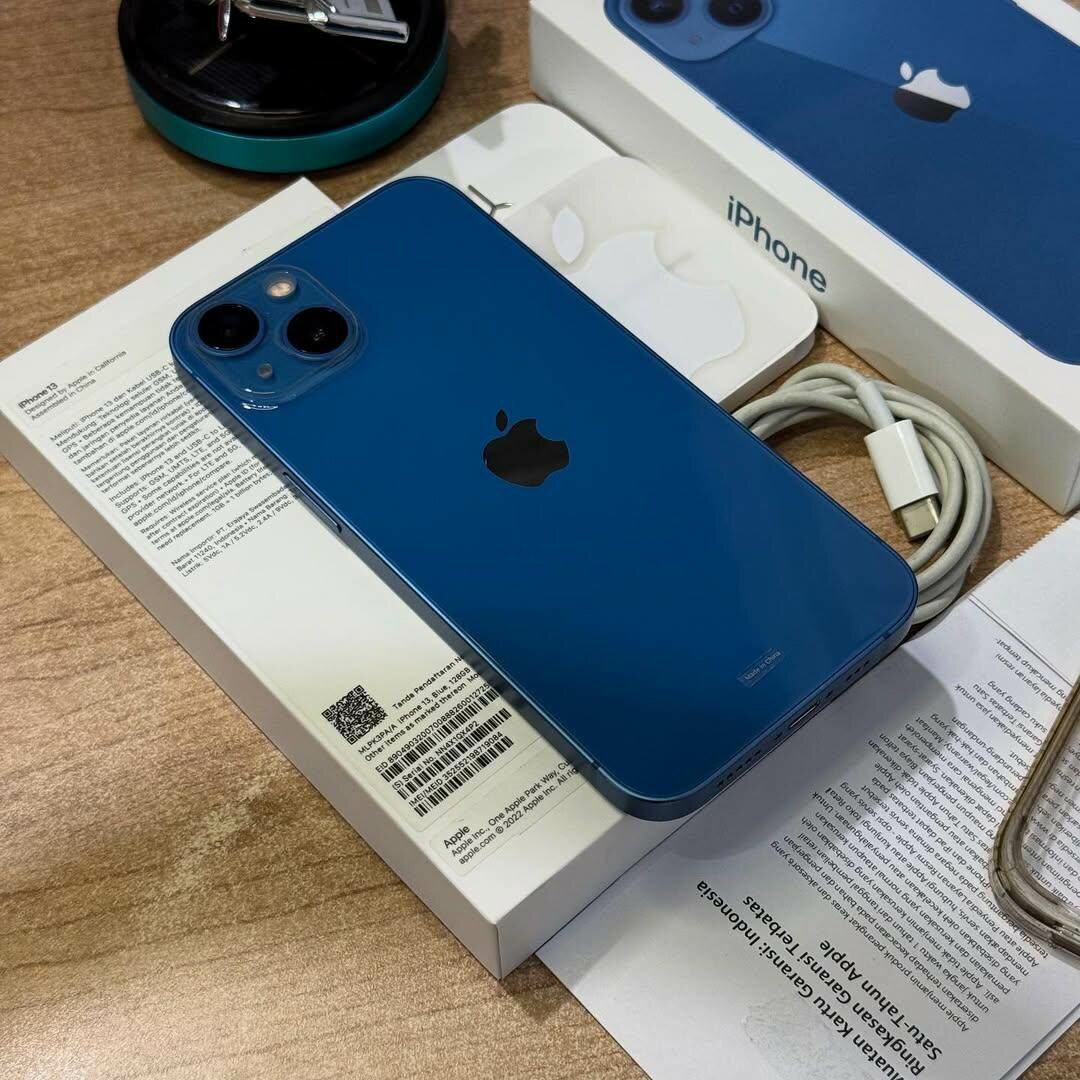 Iphone 13 bleu