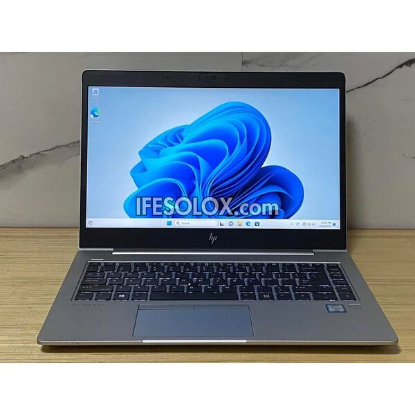 Ordinateur Portable HP 15.6" Élégant