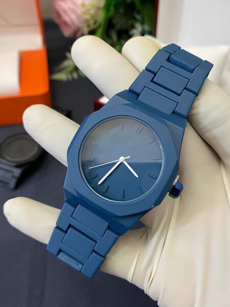 Montres élégantes en silicone