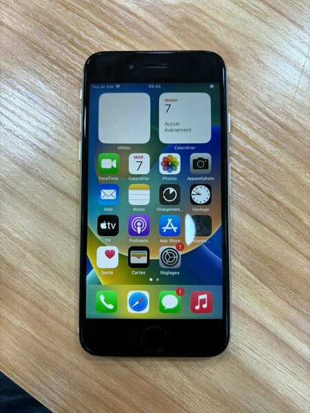 iPhone 8 simple