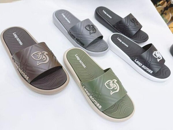 Claquettes confortables unisexes