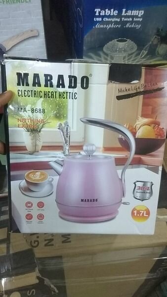 Bouilloire électrique  en Acier Inoxydable 1,5 L