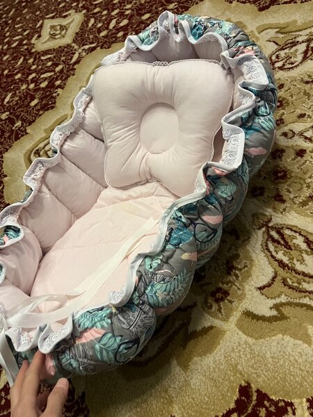 Люлька матрас с подушкой для новорожденных малышей