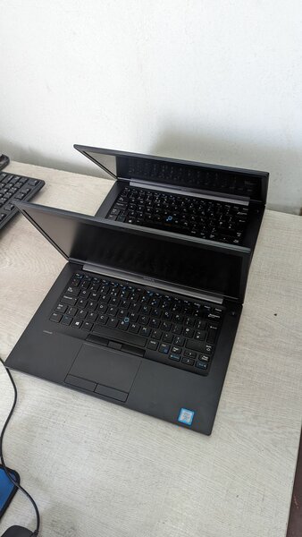 Dell 7490 laptops