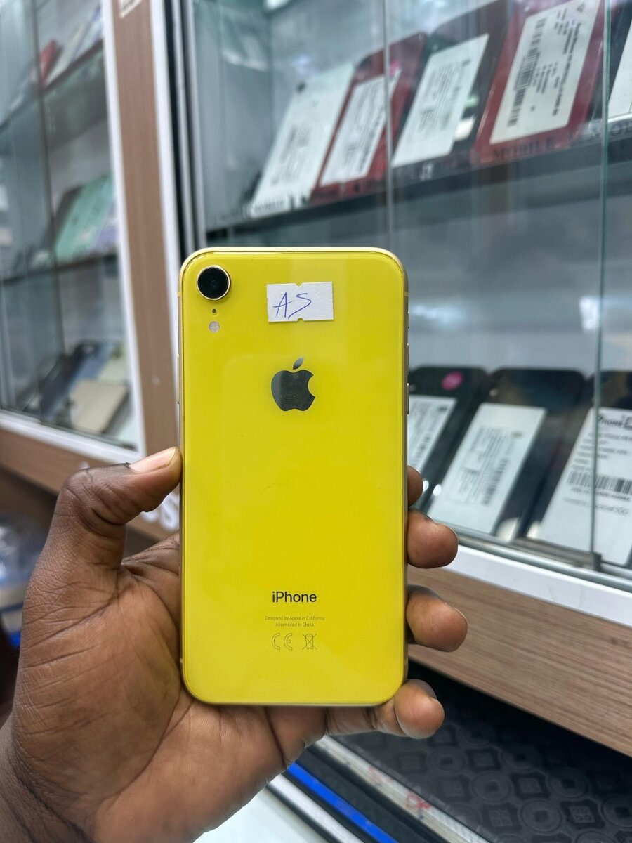 Iphone Xr 64giga tout passe