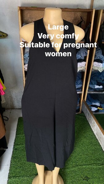 Comfortable Women's Black Dress for Pregnant Women