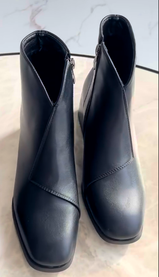 В наличии Демисезонные ботинки- это идеальное сочетание стиля и комфорта. Лаконичный дизайн делает их универсальными. ❤️