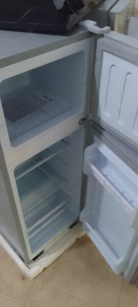 128 litres Chigo fridge