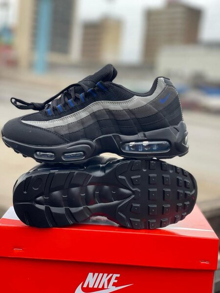 Nike Air 95s