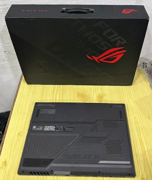 PC Gamers Asus Rog Strix G513IM Ryzen 7