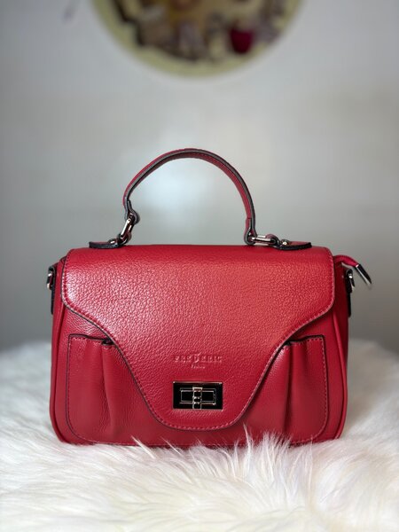 Sac à main en cuir élégant