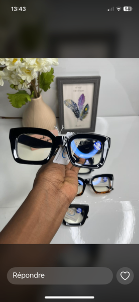 Lunettes de soleil tendance colorées