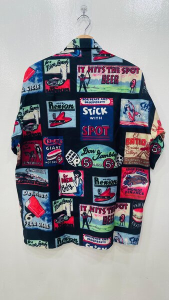 Chemise rétro imprimée