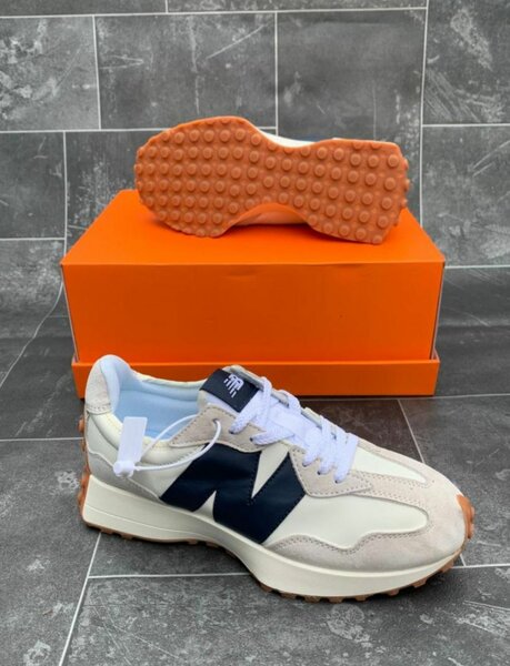 Sneakers blanc et bleu confort