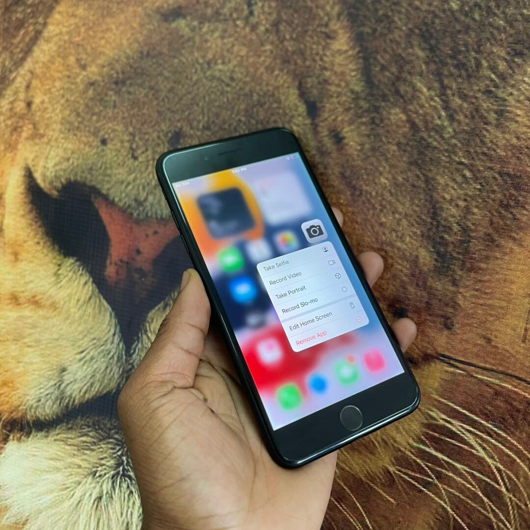  Apple iPhone 7 Plus 32GB, black