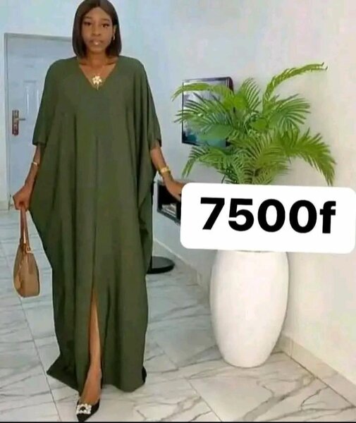 Robe longue chic en kaki